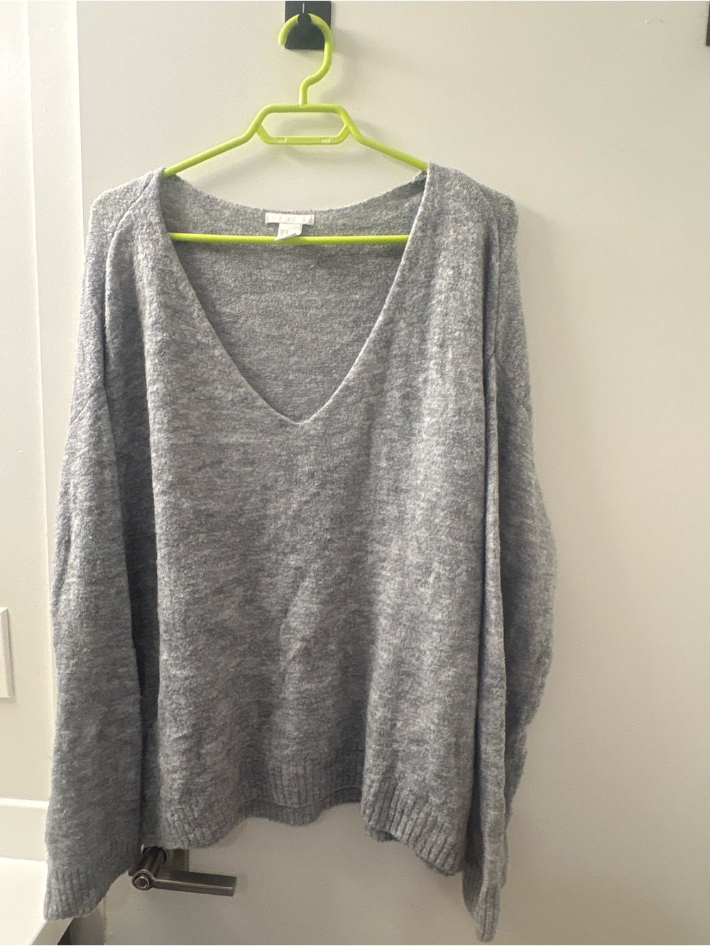 H&M Soft V-Neck Gray Sweater